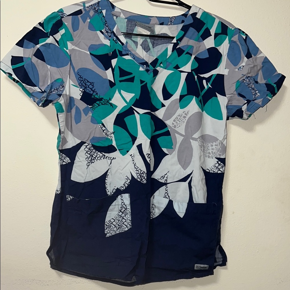 Grey's Anatomy Blue and Teal Patterned Scrub Top